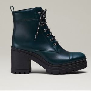 M. Gemi amara lace up heeled boot like new